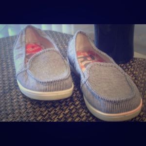 Roxy sailor style shoes